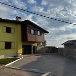 Rumena Hisa Apartment Trnovo